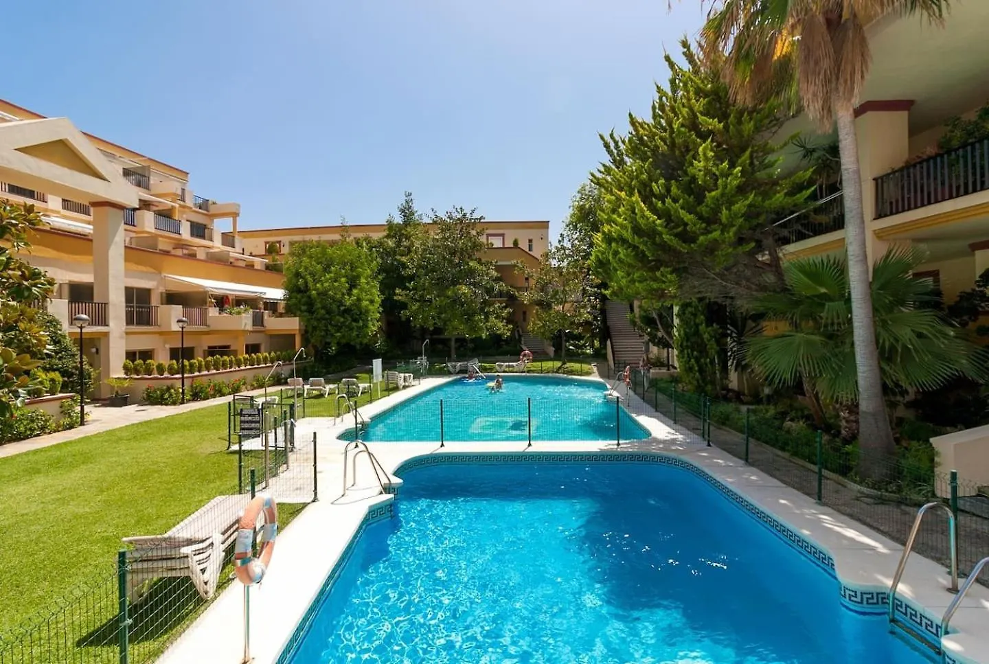 Oleholidays 547 Romana Playa Vistas Al Mar Marbella 0*,