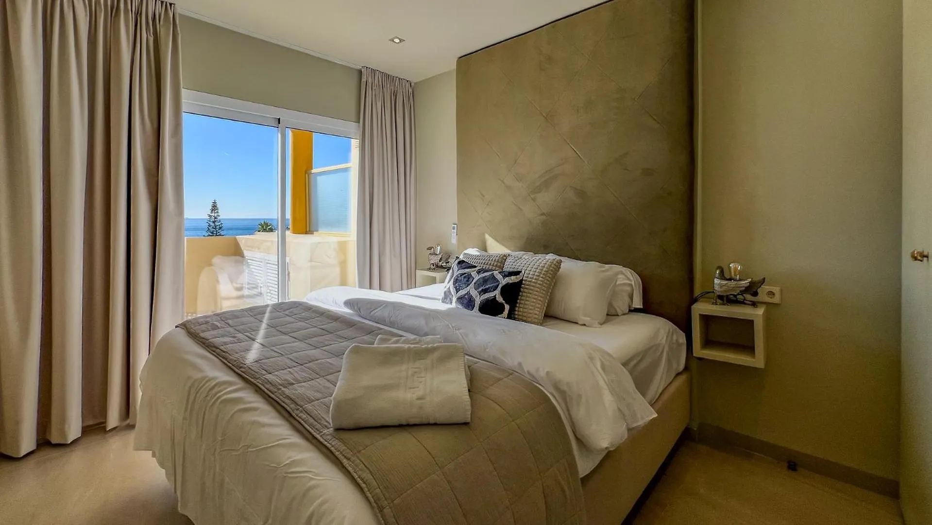 Apartment Oleholidays 547 Romana Playa Vistas Al Mar Marbella